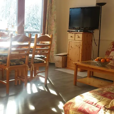 En Skis Aux Pieds Avec Sauna Lägenhet