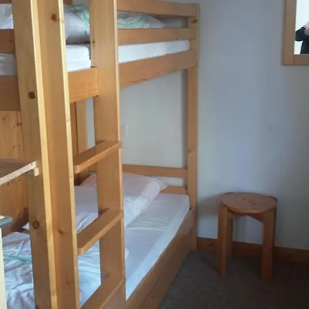 En Skis Aux Pieds Avec Sauna