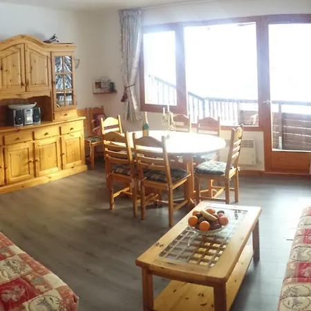 En Skis Aux Pieds Avec Sauna Lägenhet *